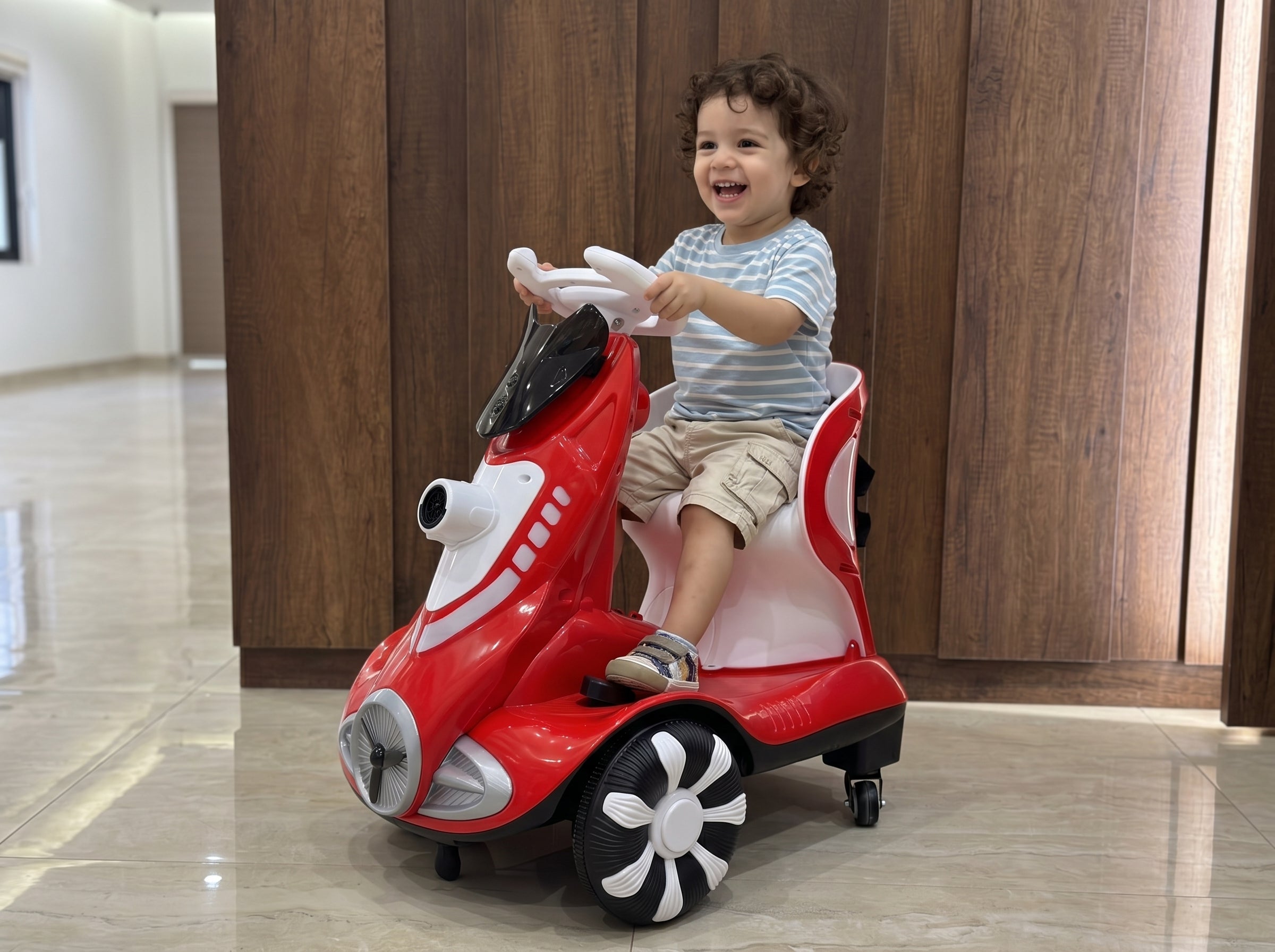 MiniCruze™ Kids Ride-On Scooter – Matte Red